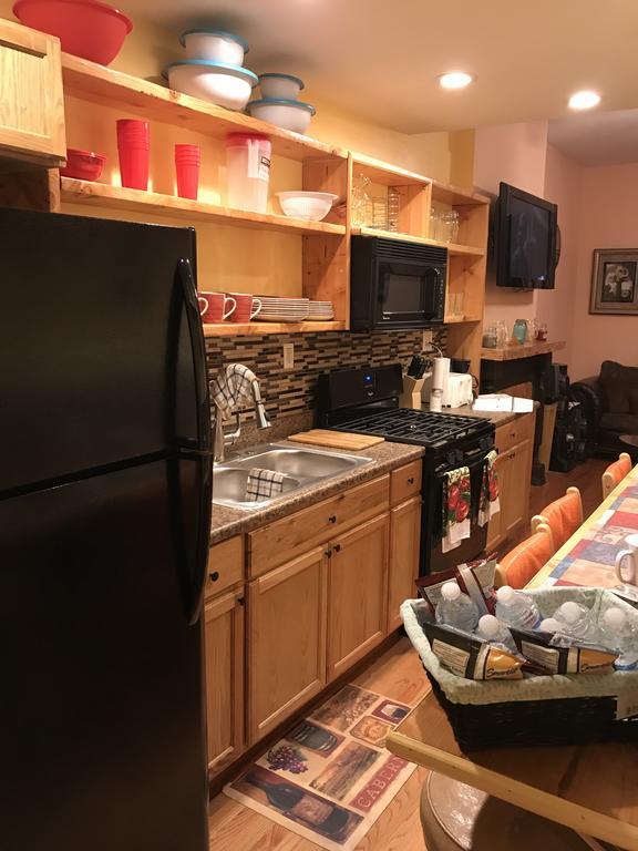Macon Modern Brownstone Suite นิวยอร์ก ภายนอก รูปภาพ